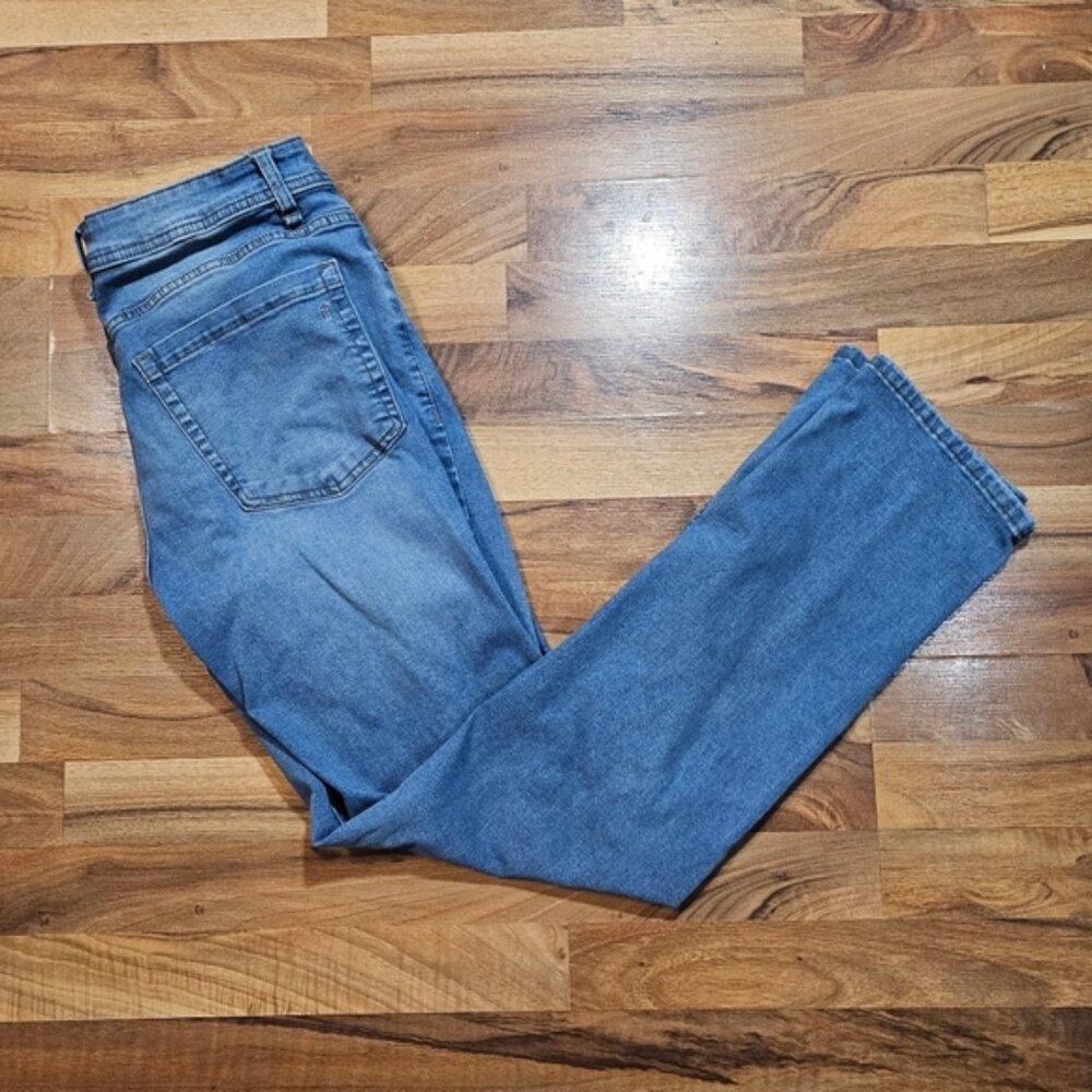 Men’s TPJ Athletic Fit Jeans 35x34 Light Wash Denim Stretch